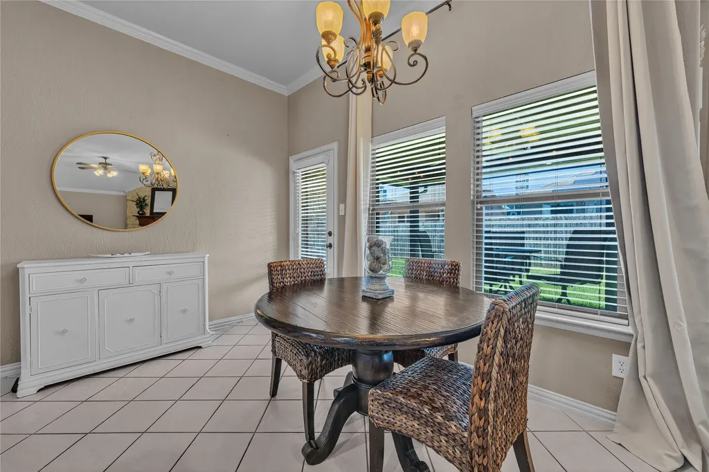 404 Bryn Mawr Lane Van Alstyne TX 75495