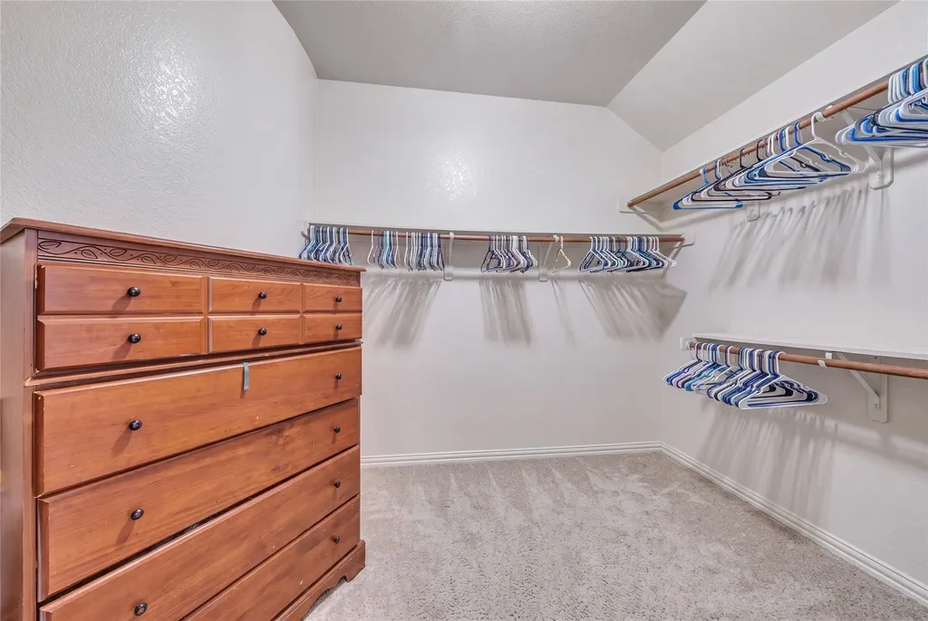 404 Bryn Mawr Lane Van Alstyne TX 75495