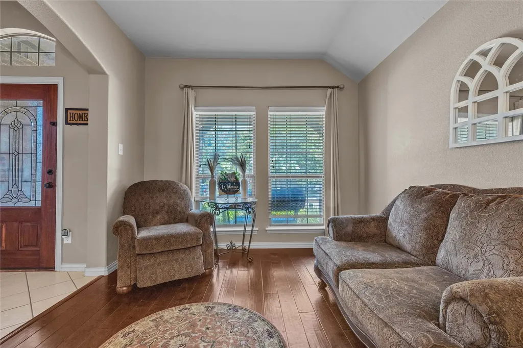 404 Bryn Mawr Lane Van Alstyne TX 75495