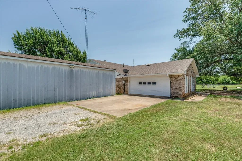 76 Spout Springs Road Pottsboro TX 75076
