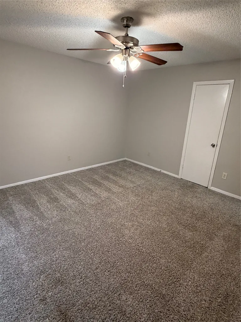 2011 Lavon Creek Lane Arlington TX 76006