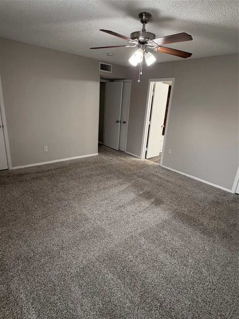 2011 Lavon Creek Lane Arlington TX 76006