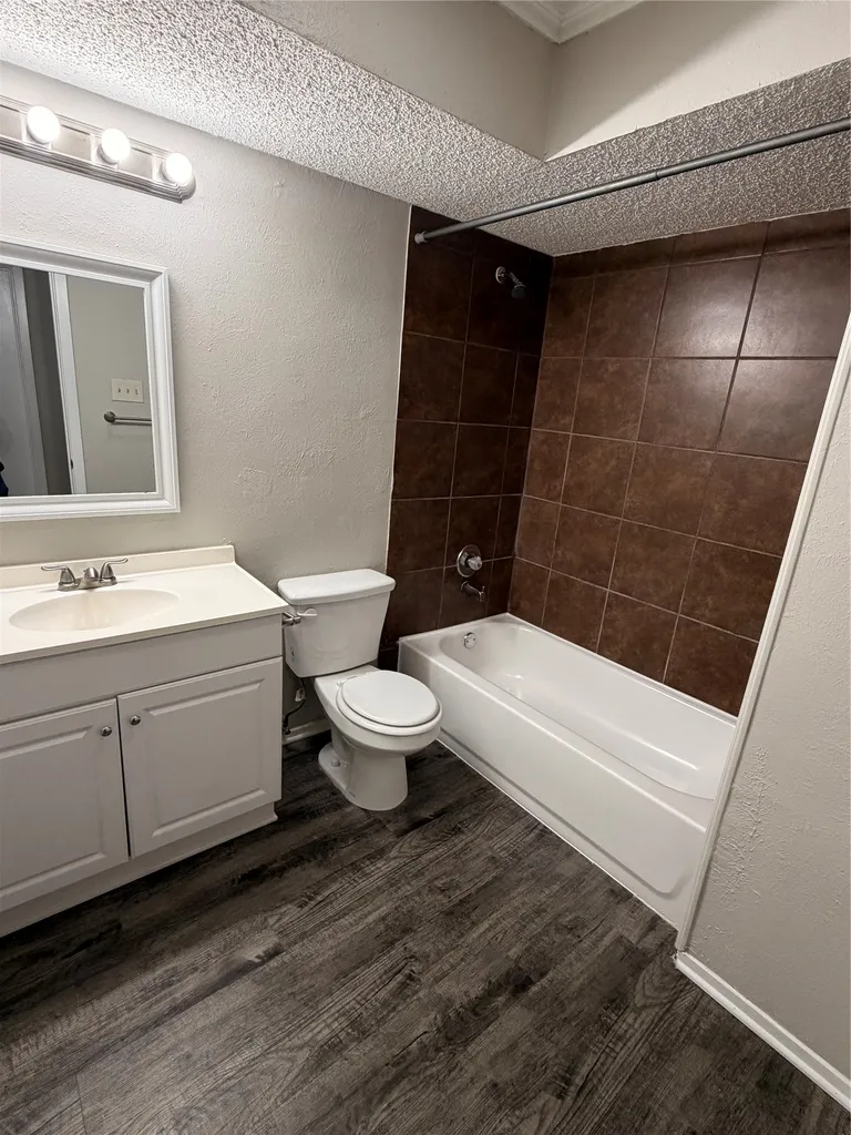 2011 Lavon Creek Lane Arlington TX 76006
