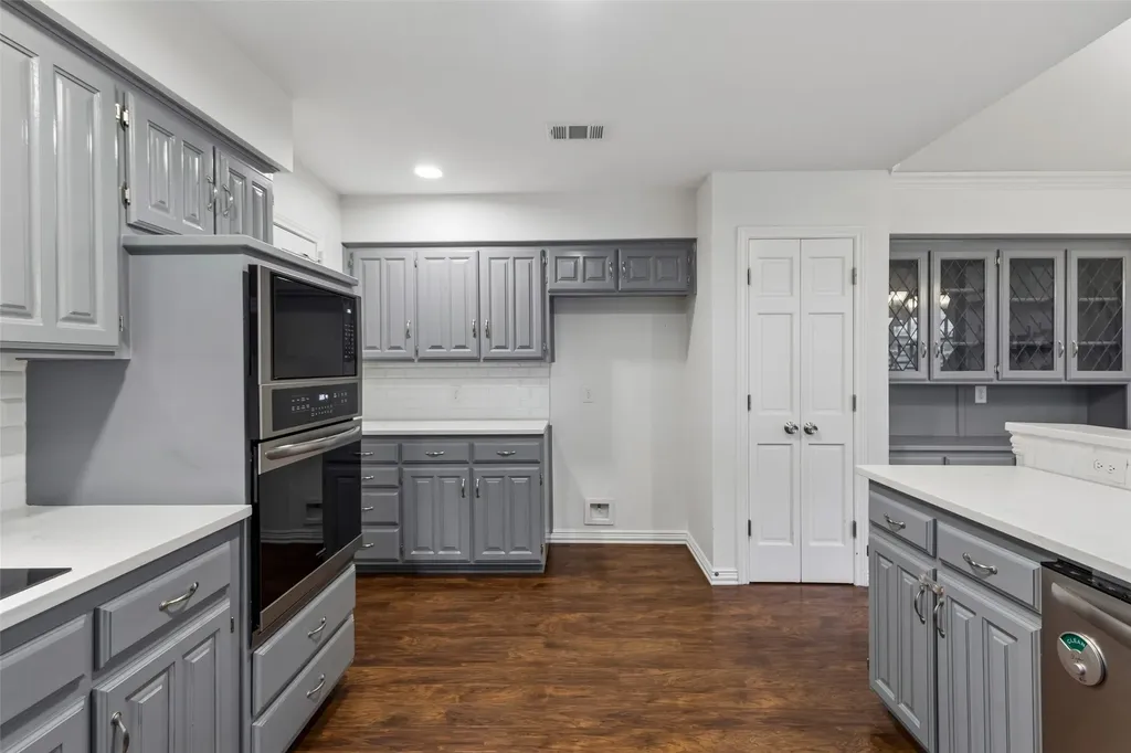 2507 Mandy Way Arlington TX 76017