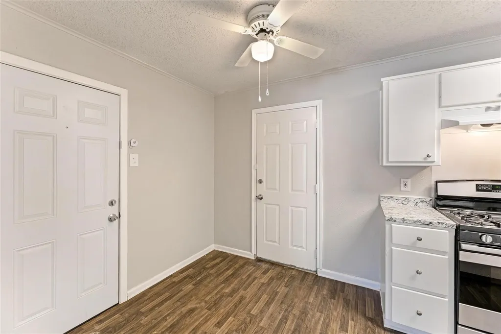 4713 Laverda Drive Haltom City TX 76117