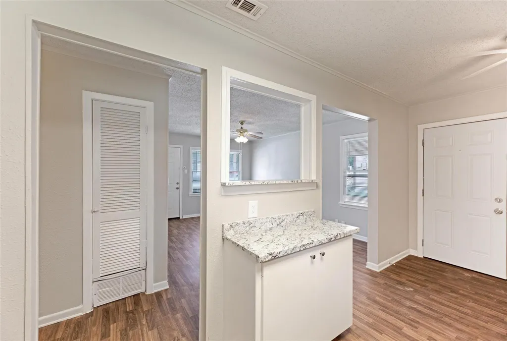 4713 Laverda Drive Haltom City TX 76117