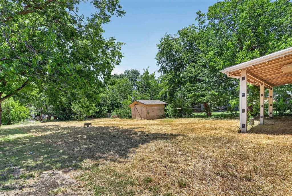 4912 Borden Drive Fort Worth TX 76116