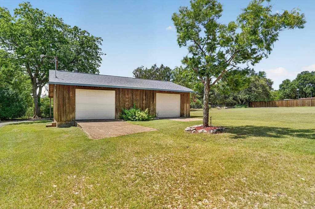 418 County Road 1627 Clifton TX 76634