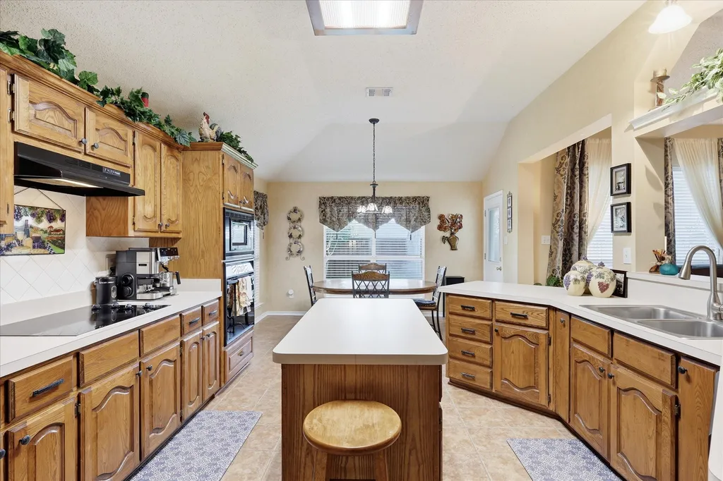 3520 Cedar Creek Lane Sachse TX 75048