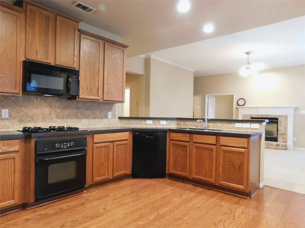 108 Red Bluff Drive Hickory Creek TX 75065