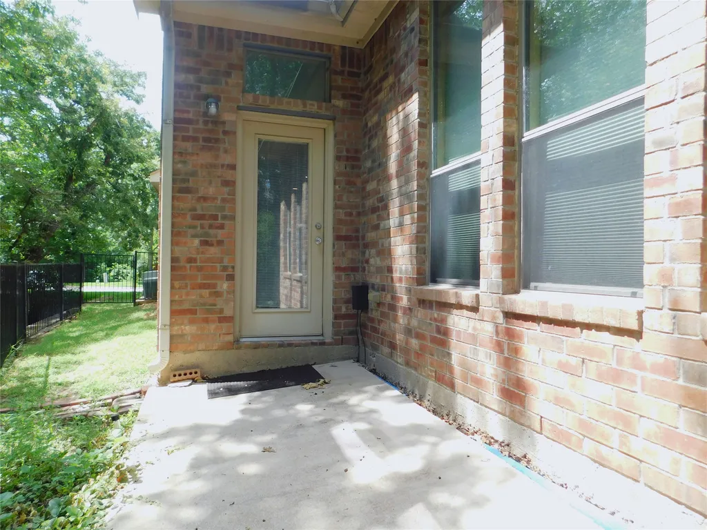 108 Red Bluff Drive Hickory Creek TX 75065
