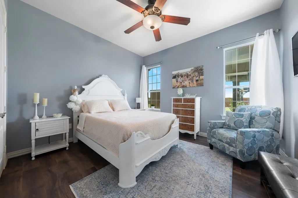 6224 Meadowlands Drive Krum TX 76249