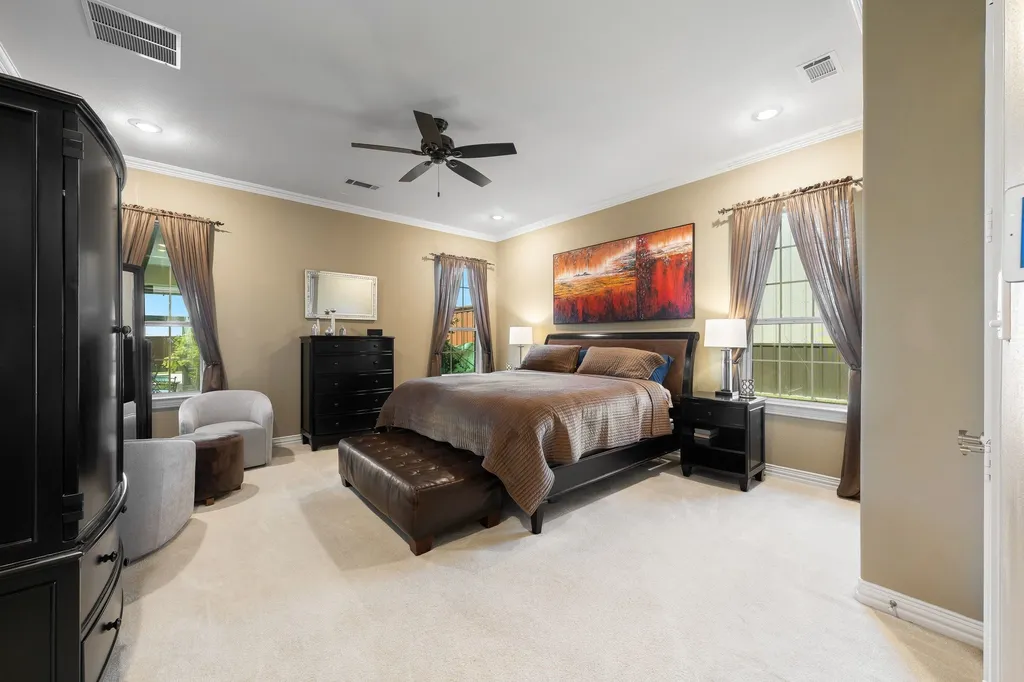 6224 Meadowlands Drive Krum TX 76249