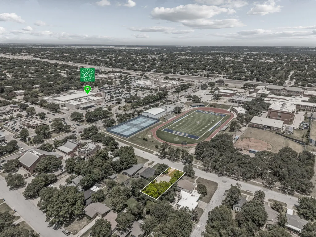 4509 Donnelly Avenue Fort Worth TX 76107