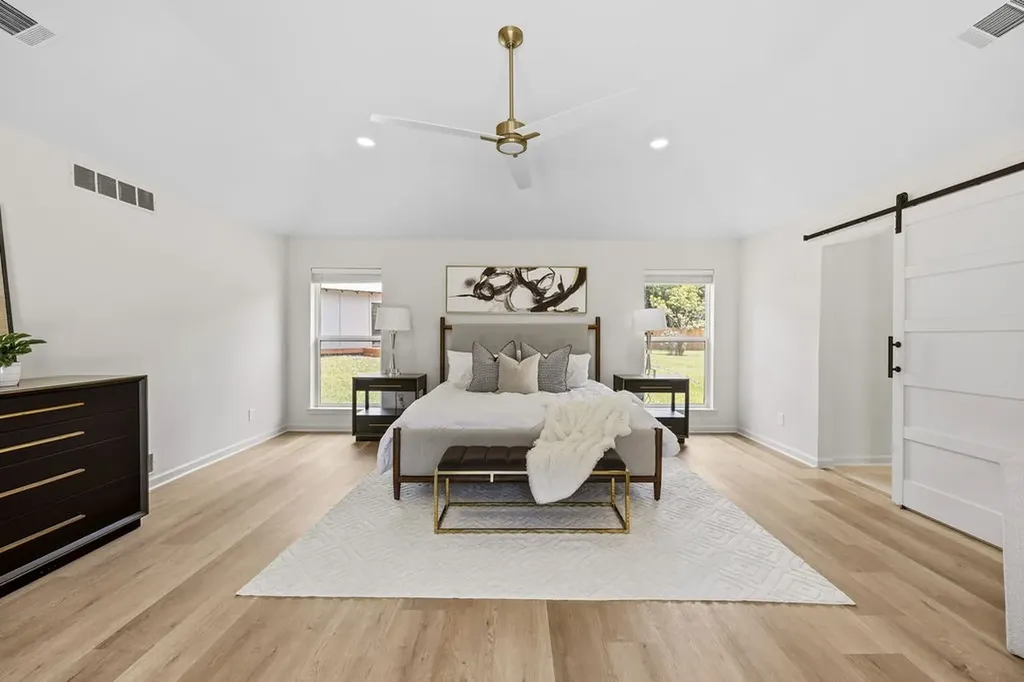 9902 Wood Forest Drive Dallas TX 75243
