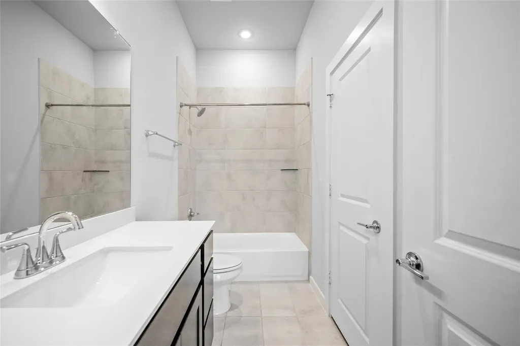 3456 Red Moon Way Richardson TX 75082