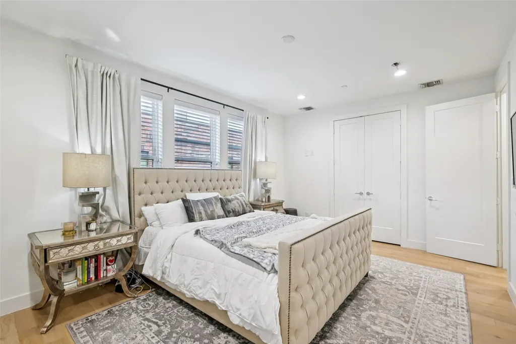 4511 Arberry Lane Dallas TX 75219