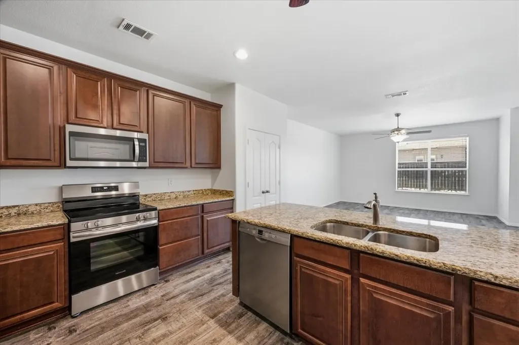 3905 Polar Brook Drive Fort Worth TX 76244