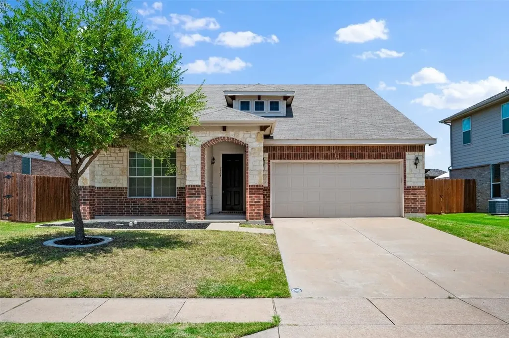 3905 Polar Brook Drive Fort Worth TX 76244
