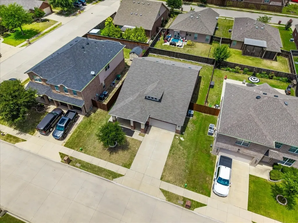 3905 Polar Brook Drive Fort Worth TX 76244