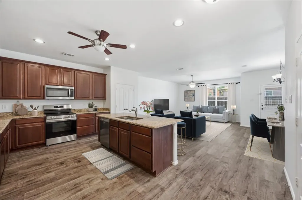 3905 Polar Brook Drive Fort Worth TX 76244