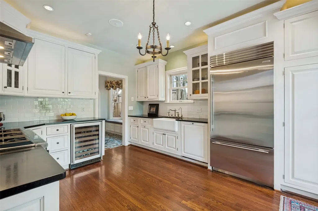 6917 Westlake Avenue Dallas TX 75214