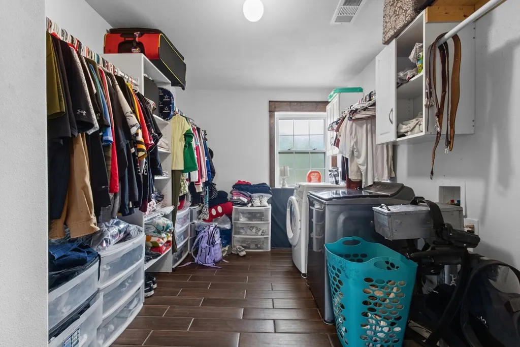 14847 N 3rd Street Scurry TX 75158