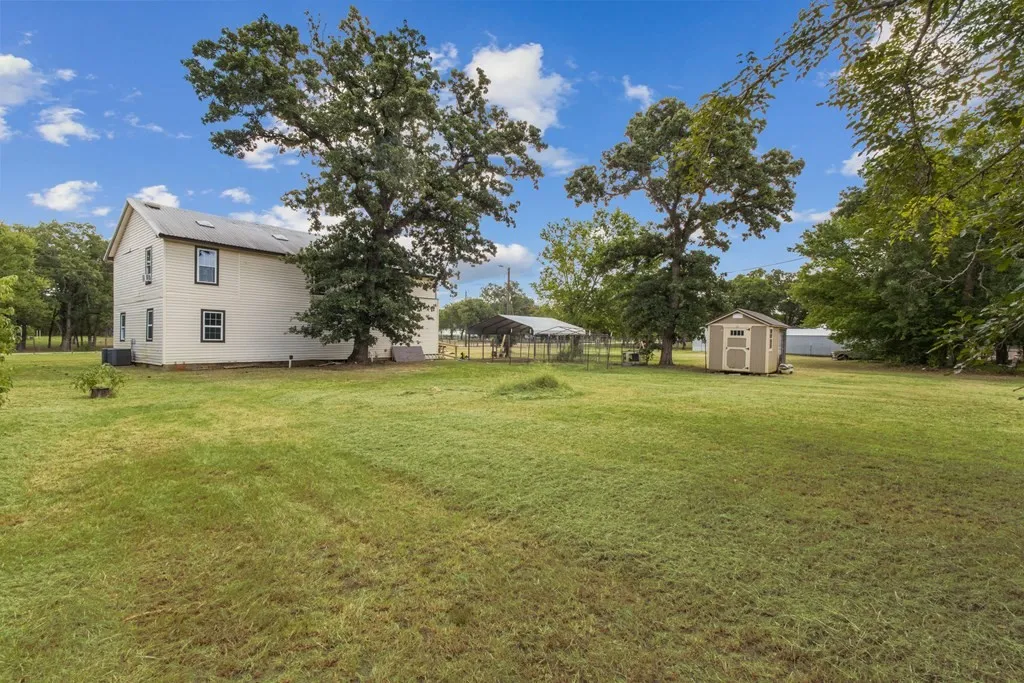 14847 N 3rd Street Scurry TX 75158