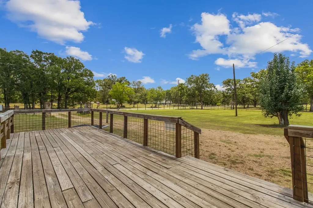 14847 N 3rd Street Scurry TX 75158