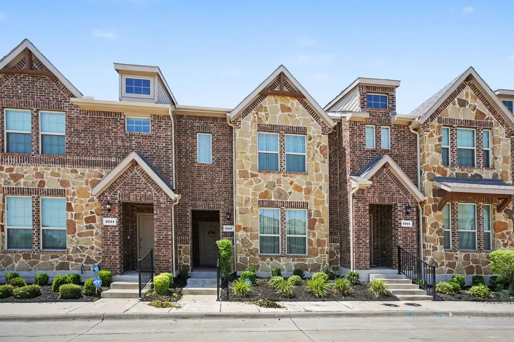 2217 Steer Creek Place Mesquite TX 75149