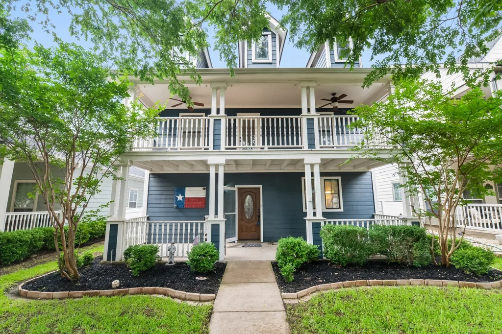 1232 Hayden Lane Savannah TX 76227