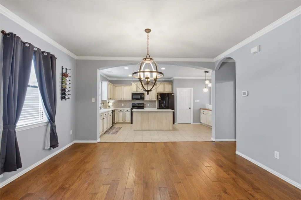 1232 Hayden Lane Savannah TX 76227