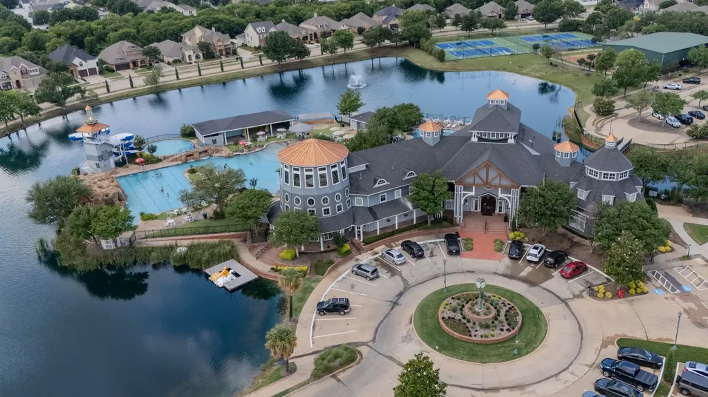 1232 Hayden Lane Savannah TX 76227