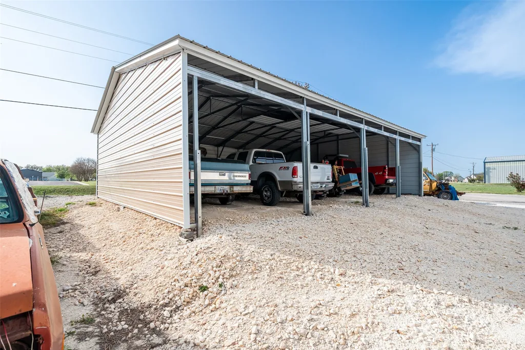 3231 Walnut Creek Parkway Granbury TX 76049
