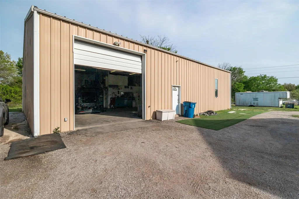 3231 Walnut Creek Parkway Granbury TX 76049