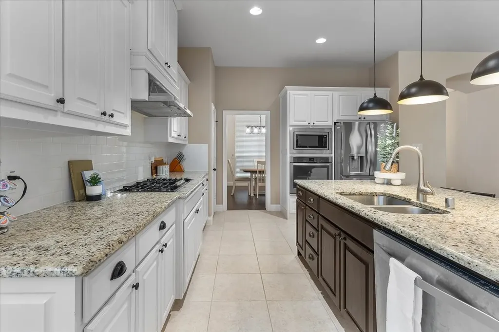 3418 Meadowside Drive Sachse TX 75048