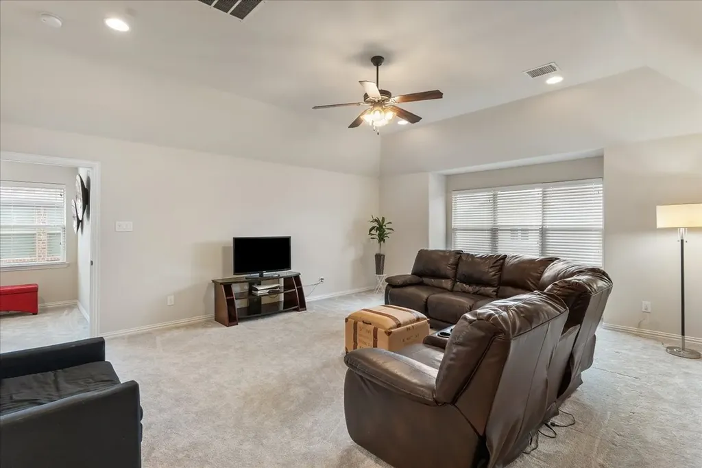 3418 Meadowside Drive Sachse TX 75048