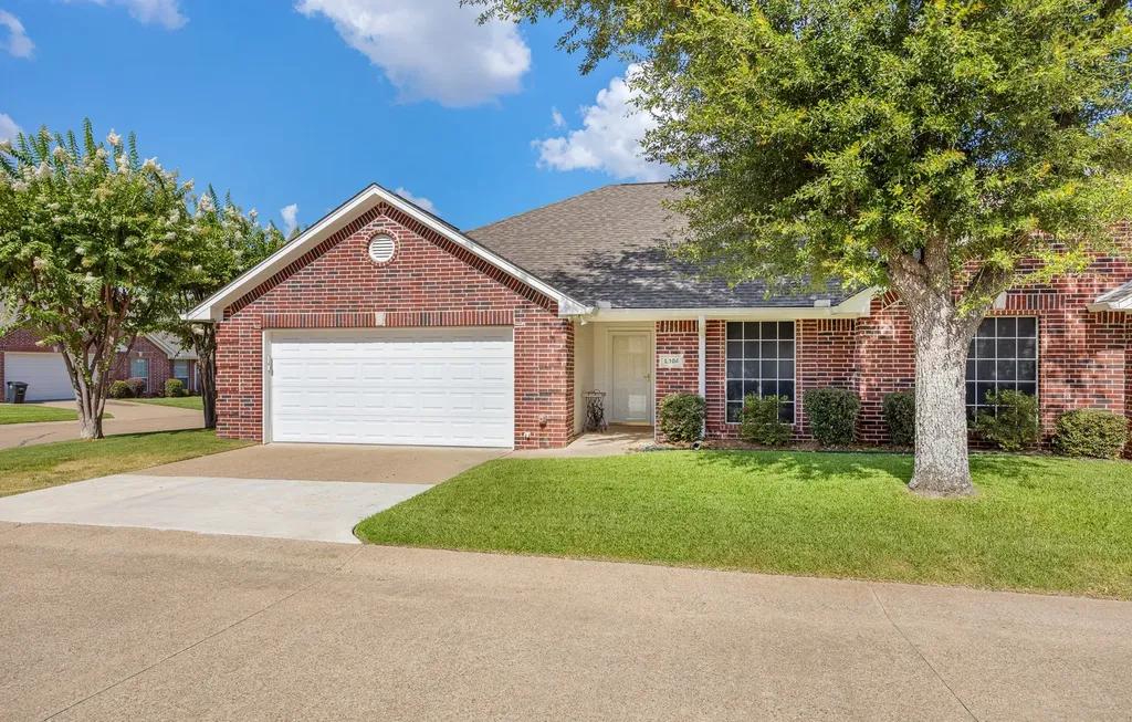 1521 Rice Road Tyler TX 75703