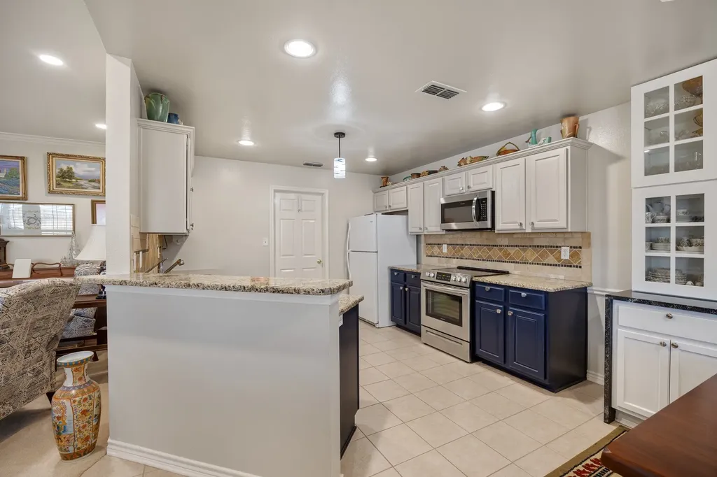 1521 Rice Road Tyler TX 75703