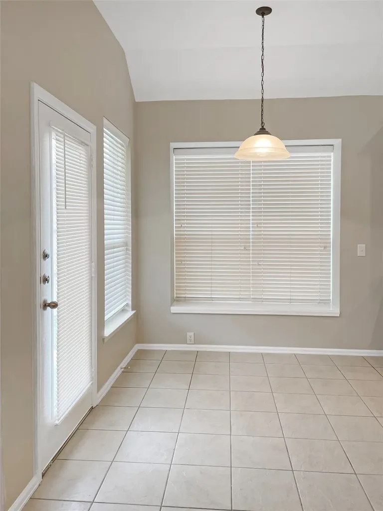 2820 Thorncreek Lane Fort Worth TX 76177