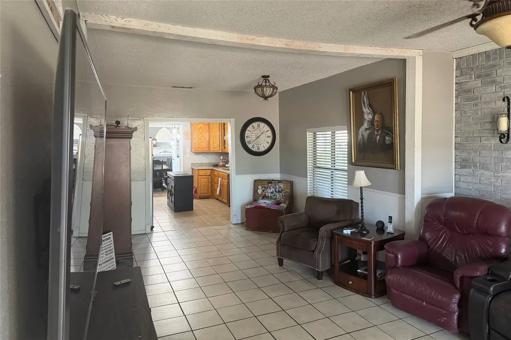 908 15th Street Paducah TX 79248