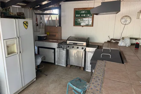 908 15th Street Paducah TX 79248