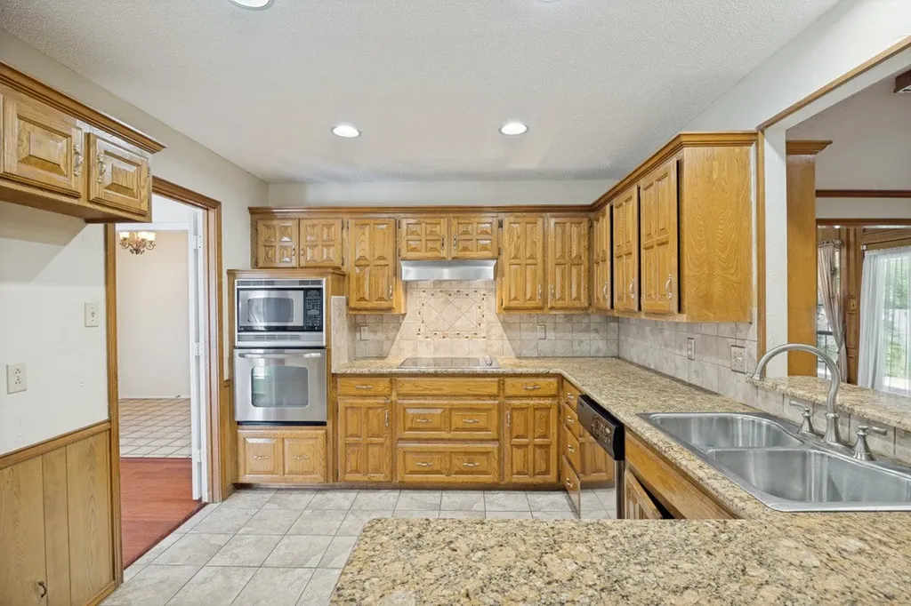 2506 Bluebonnet Drive Richardson TX 75082