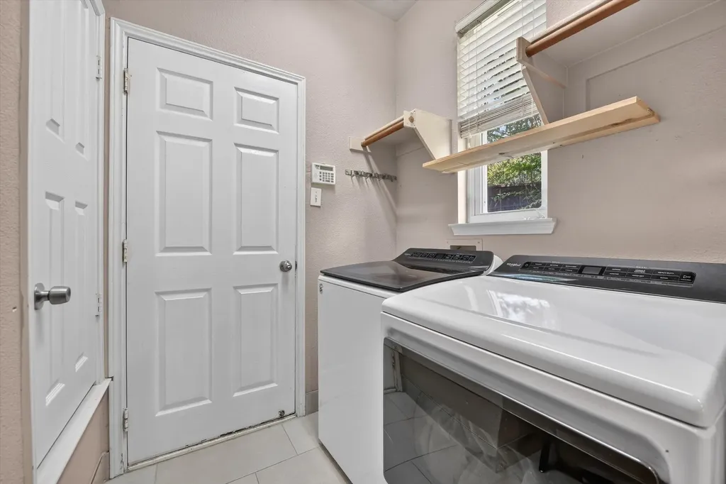 6217 Apache Drive The Colony TX 75056