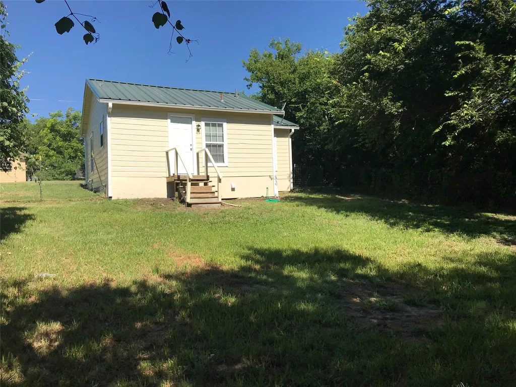 416 Shannon Street Weatherford TX 76086