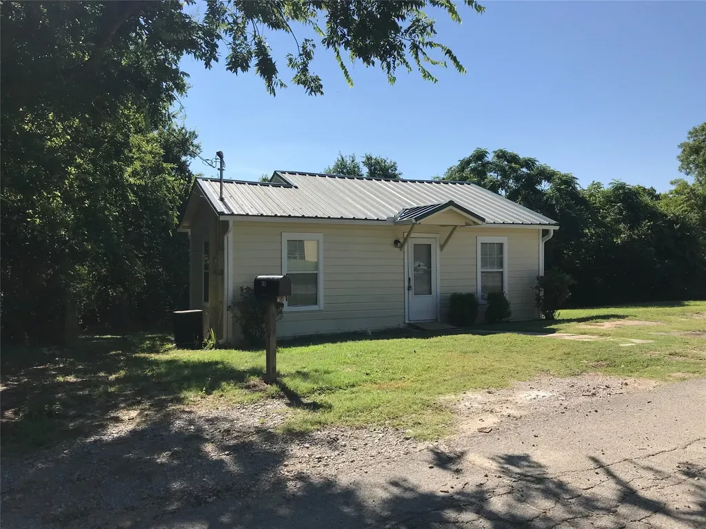 416 Shannon Street Weatherford TX 76086