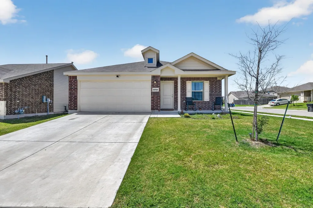 14700 Red Arroyo Haslet TX 76052