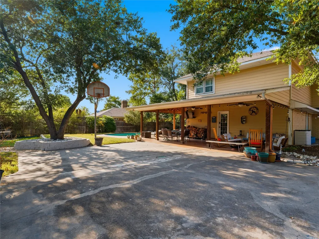 3410 Country Club Road Pantego TX 76013