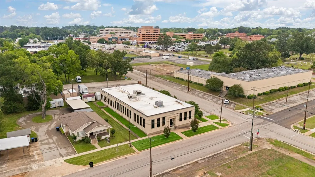 501 N Third Street Longview TX 75602