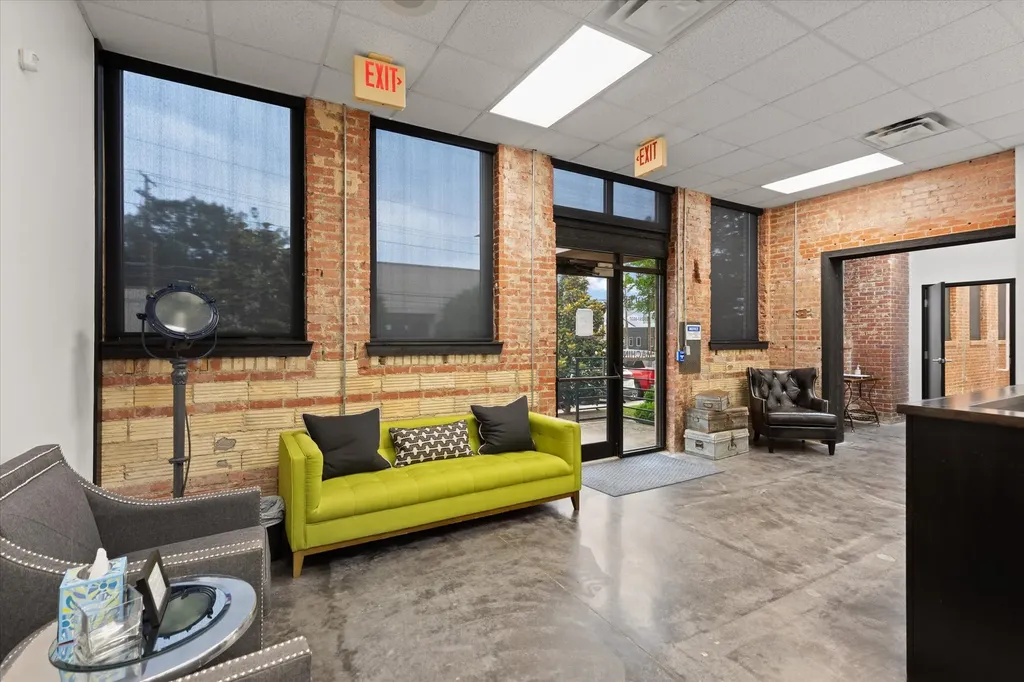 501 N Third Street Longview TX 75602
